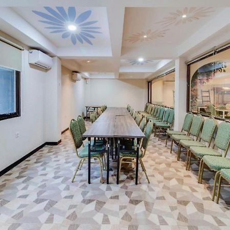 Hotel Oyo 1805 Fatmawati Mansion Syariah Dżakarta Zewnętrze zdjęcie