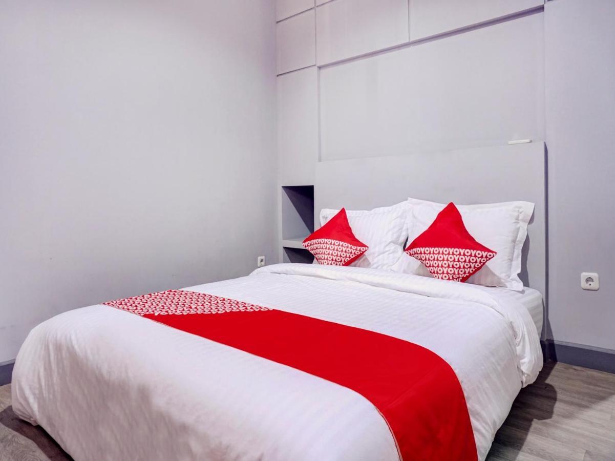 Hotel Oyo 1805 Fatmawati Mansion Syariah Dżakarta Zewnętrze zdjęcie