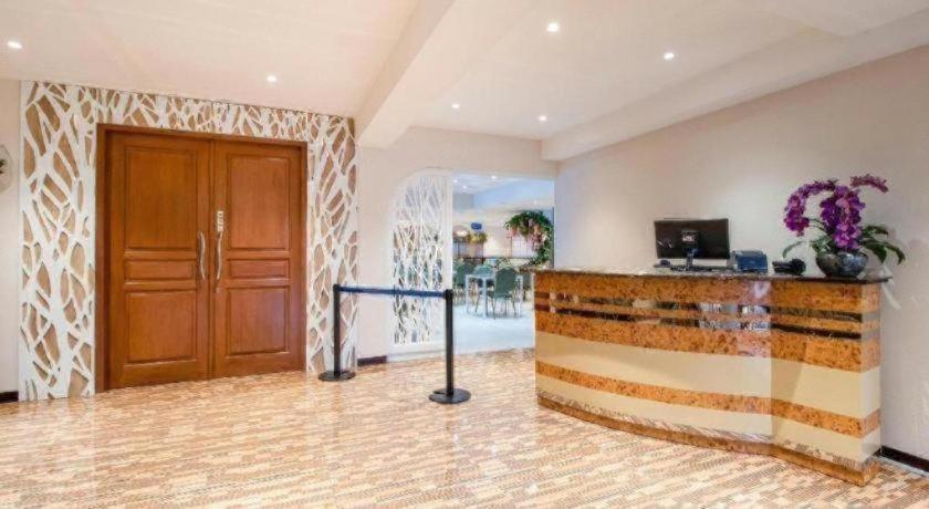 Hotel Oyo 1805 Fatmawati Mansion Syariah Dżakarta Zewnętrze zdjęcie